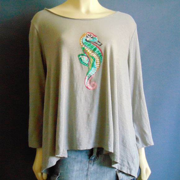 crown & ivy Tops - Crown & Ivy Taupe Seahorse Knit Asymmetric Top 1X